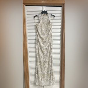 Ivory Lace Dress (XL)